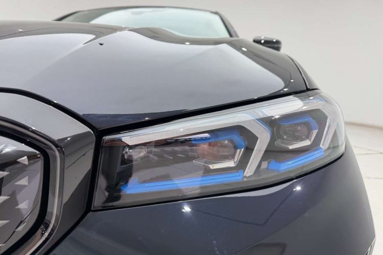 Used BMW i3 2025 eDrive 40 L Midnight Sports Package