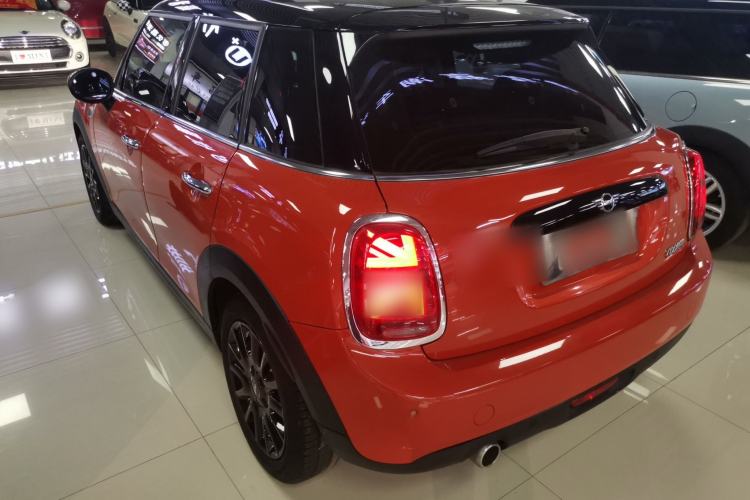 Used MINI MINI 2021 1.5T COOPER Classic Edition Five-Door Version

