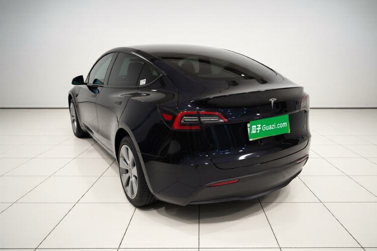 Used Tesla Model Y 2022 Rear-Wheel-Drive Version
