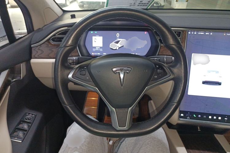 Used Tesla Model X 2017 X 100D Long Range Edition Steering Wheel