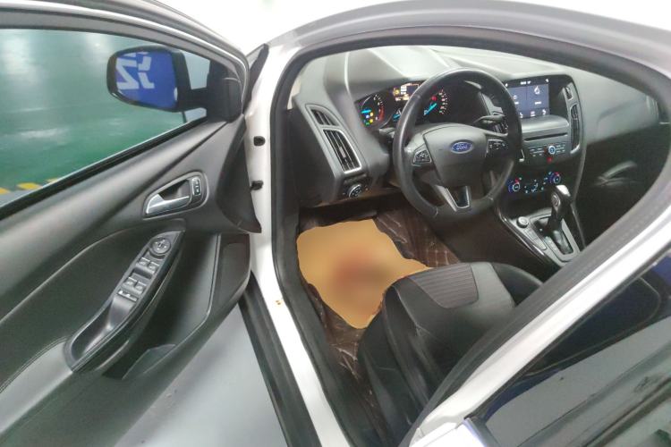 Used Ford Focus 2015 Sedan EcoBoost 180 Automatic Elite Model