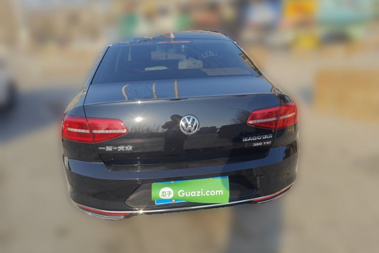 Used Volkswagen Magotan 2018 330TSI DSG Advanced Model Rear