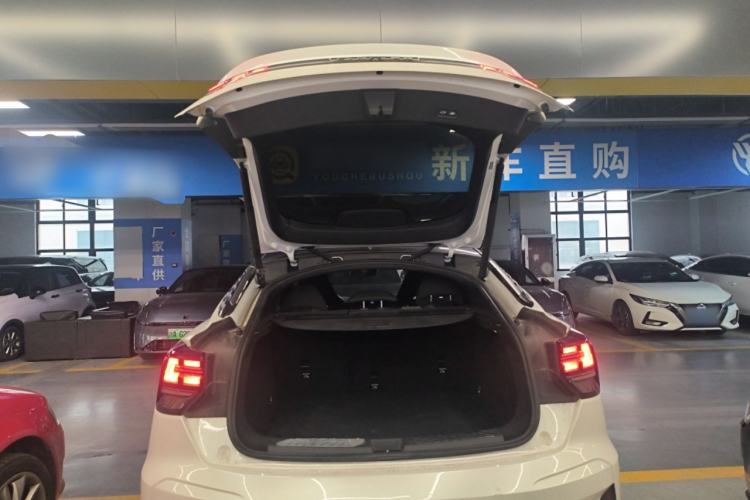 Used Lynk & Co 05 2020 2.0TD Four-Wheel Drive HypeHalo
