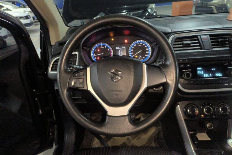 Used Suzuki S-Cross 2014 1.6L Manual Two-Wheel Drive Entry Model Steering Wheel