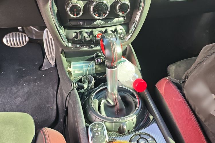 Used MINI JCW CLUBMAN 2017 2.0T JOHN COOPER WORKS Geek