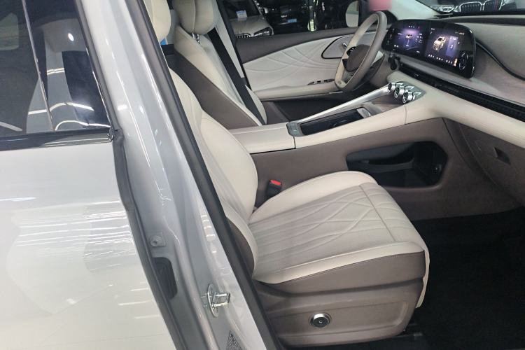 Used EXEED Stellar C-DM 2024 1.5T Long-Range Pro Right Front Seat