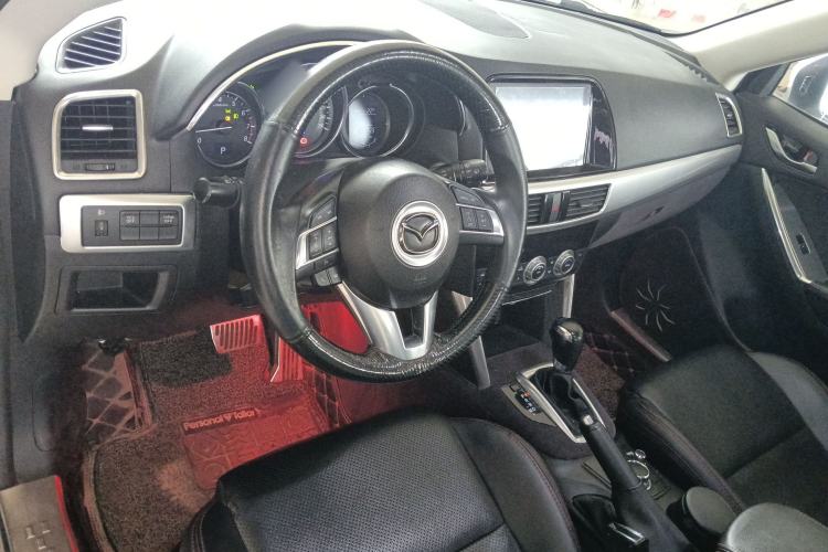 Used Mazda CX-5 2015 2.0L Automatic 2WD Comfort Edition Center Console