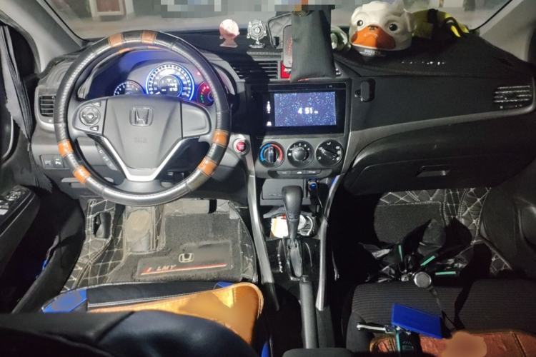 Used Honda Crider 2016 1.8L CVT Luxury Edition Interior 2