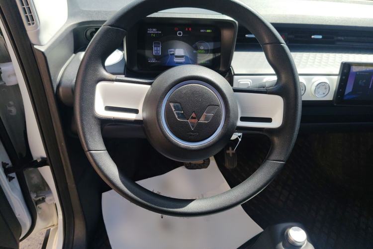 Used Wuling Hongguang MINIEV 2022 GAMEBOY 300km Enthusiast Model with Lithium Iron Phosphate
