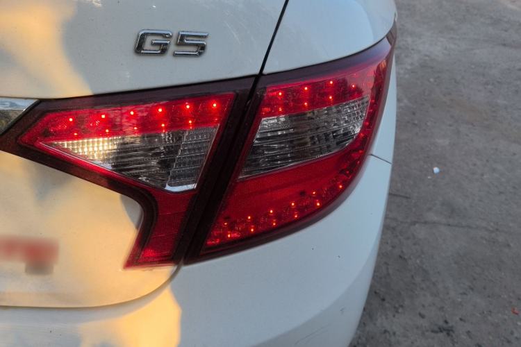 Used BYD G5 2014 1.5TID Automatic Prestige Model
