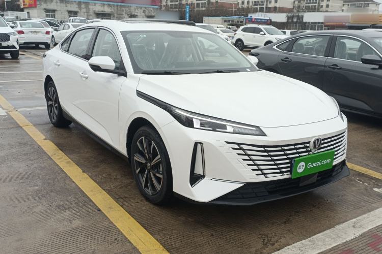 Used CHANGAN Eado 2025 Blue Whale 1.5T 500Bar Prestige Model