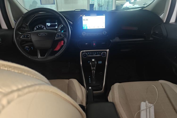 Used Ford EcoSport 2018 1.5L Automatic Platinum Wing Model Center Console