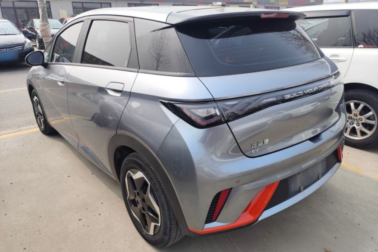 Used BYD Dolphin 2021 405 km Fashion Edition
