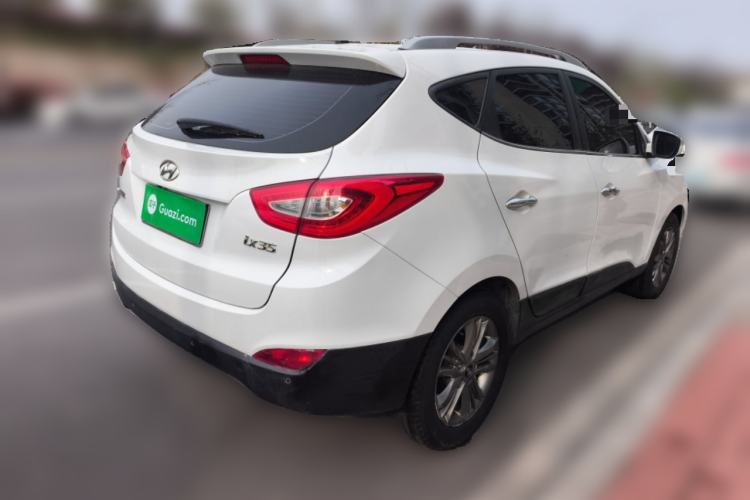 Used Hyundai ix35 2015 2.0L Automatic 2WD Smart Version China V Standard
