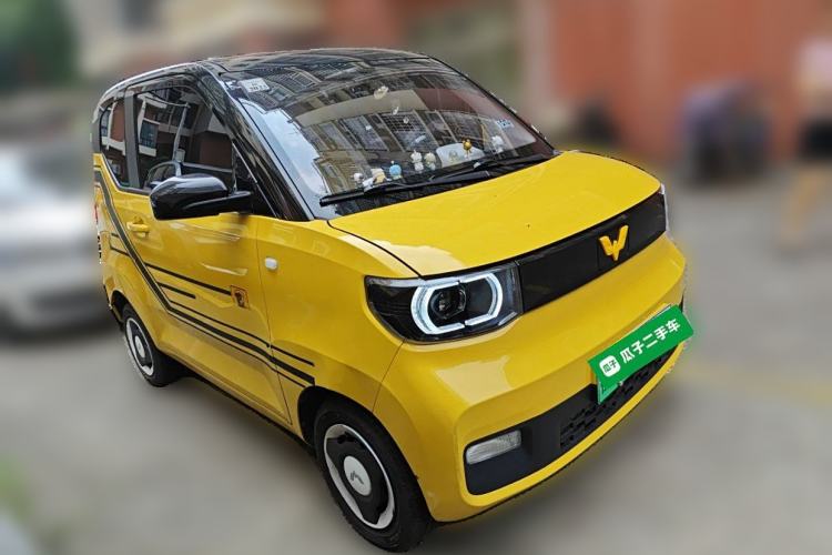 Used Wuling Hongguang MINIEV 2021 Macaron Premium Model – Lithium Iron Phosphate