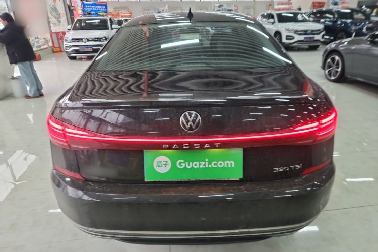 Used Volkswagen Passat 2022 330TSI Starry Luxury Edition