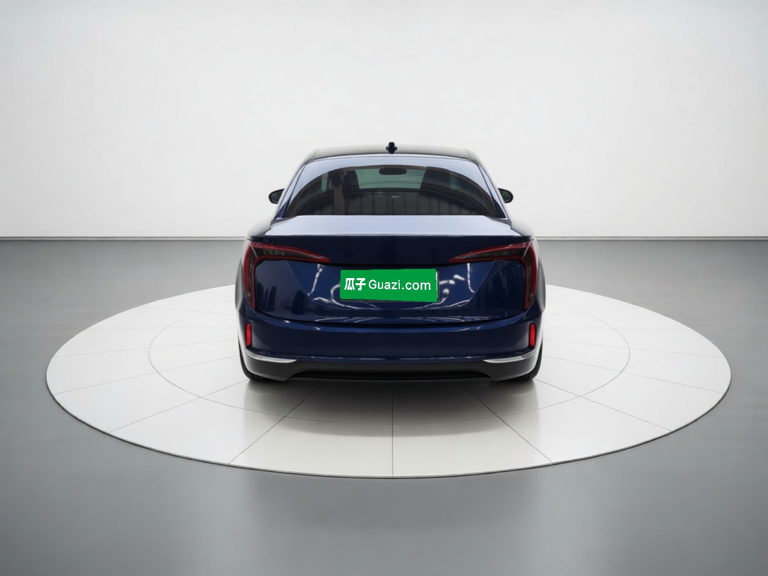 Hongqi E-QM5 2022 431 km Charge & Enjoy Edition — снимка 5