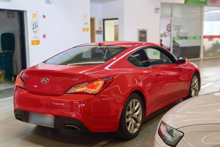 Used Hyundai Genesis Coupe 2012 2.0T Automatic Luxury Edition
