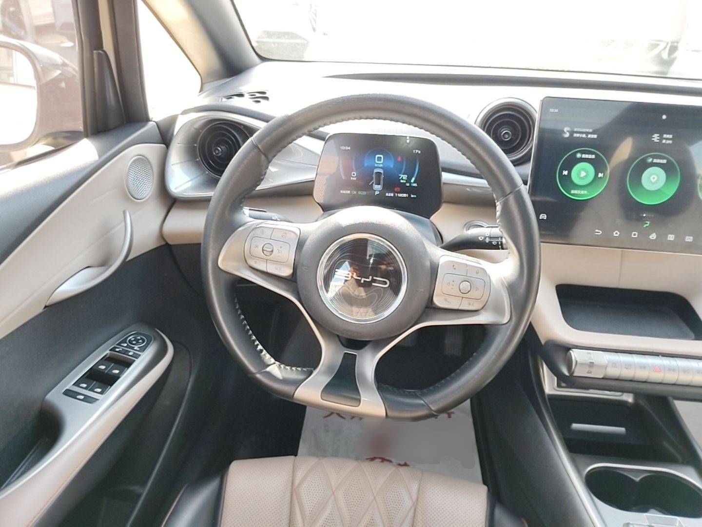 BYD Dolphin 2021 405 km Fashion Edition — снимка 13