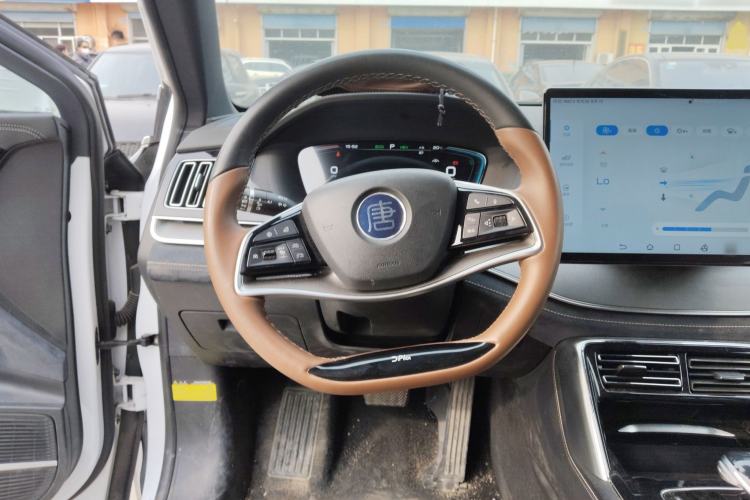 Used BYD Tang New Energy 2021 DM-i 112KM Prestige Model
