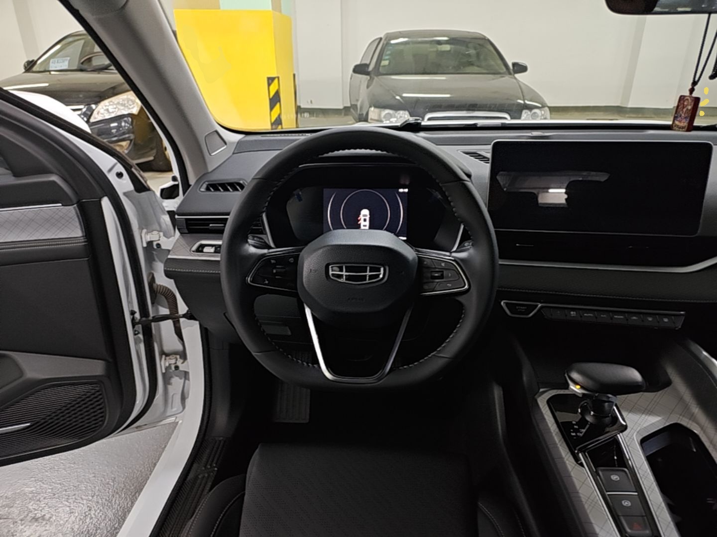 Geely Auto Preface 2021 2.0TD Luxury Version - Luxury — снимка 13