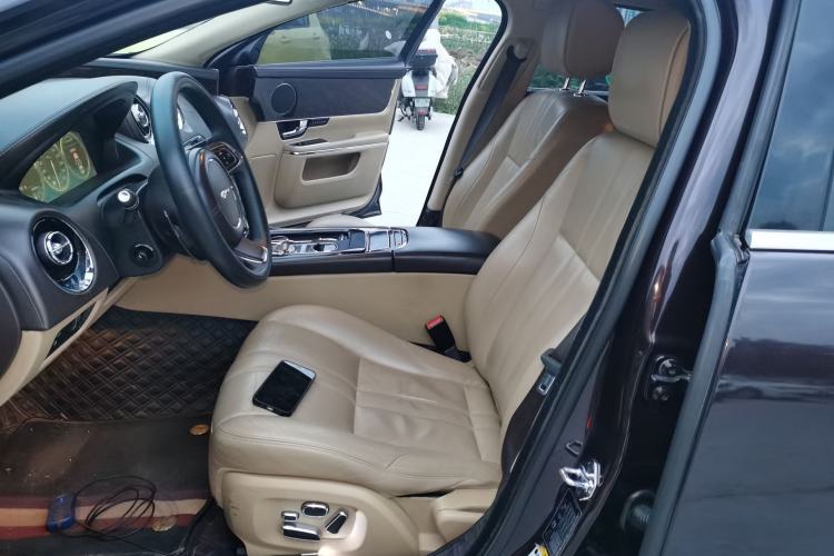 Used Jaguar XJ 2012 XJL 3.0 Panoramic Business Edition
