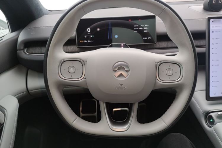 Used Nio ES6 2024 75 kWh
