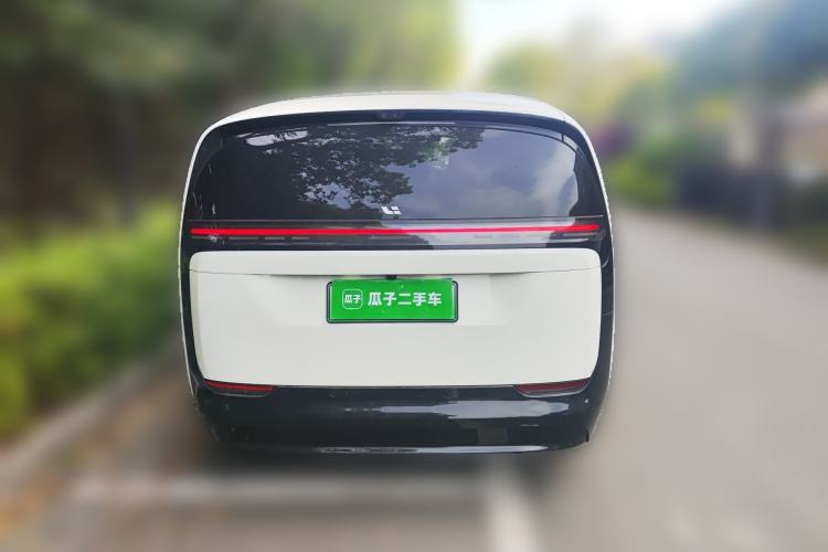 Used Li Auto MEGA 2024 Ultra Model