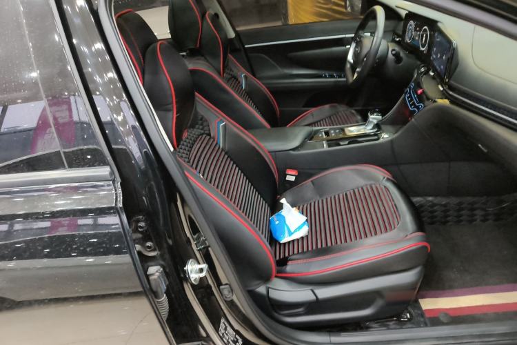 Used Hyundai Mistra 2021 1.8L CVT LUX Premium Edition