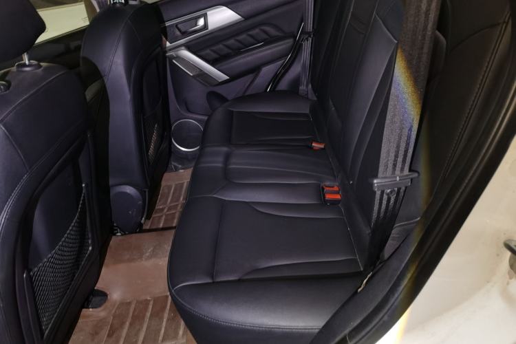 Used Haval H2 2016 Red-Label 1.5T Automatic Two-Wheel Drive Luxury Model
