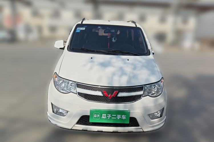 Used Wuling Hongguang 2014 1.5L S Standard Version Front