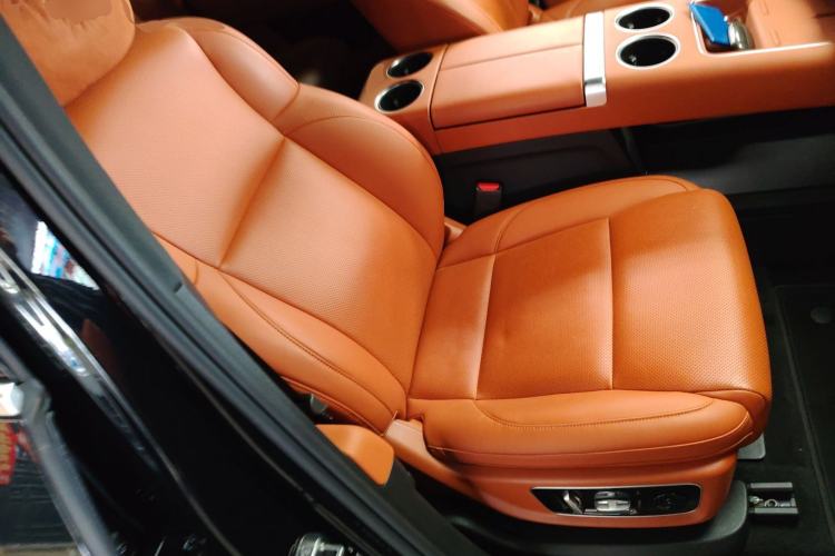 Used Li Auto L8 2023 Pro Model
