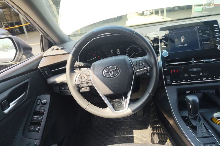 Used Toyota Avalon 2019 2.0L Luxury Edition China VI Standard
