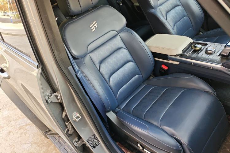 Used JETOUR Shanhai Traveler C-DM 2024 C-DM 208KM Mountain & Wilderness Edition Right Front Seat