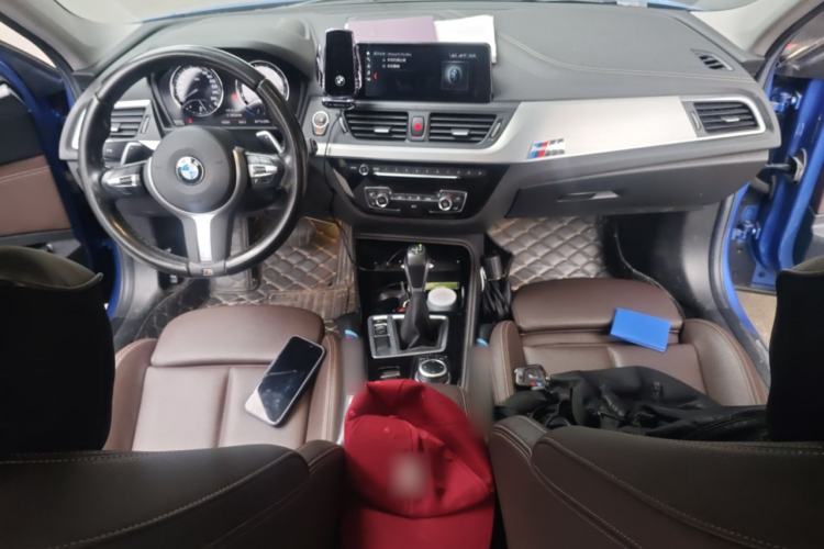Used BMW 1 Series 2019 120i M Sport Package Center Console