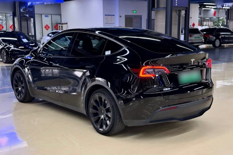 Used Tesla Model Y 2022 Rear-Wheel-Drive Version