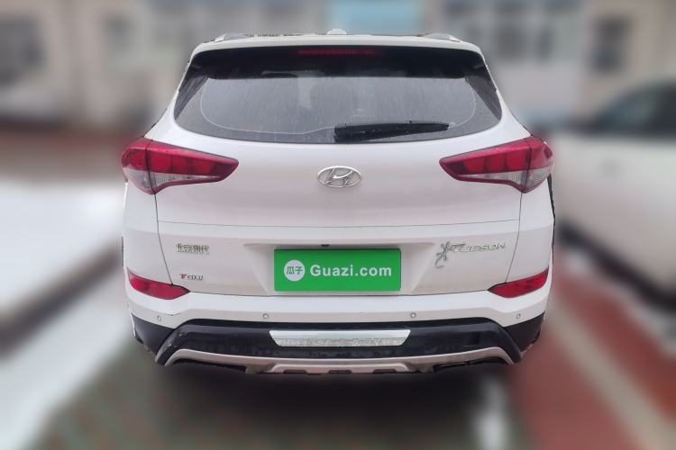 Used Hyundai Tucson 2015 1.6T Dual-Clutch Two-Wheel-Drive Smart Model Rear