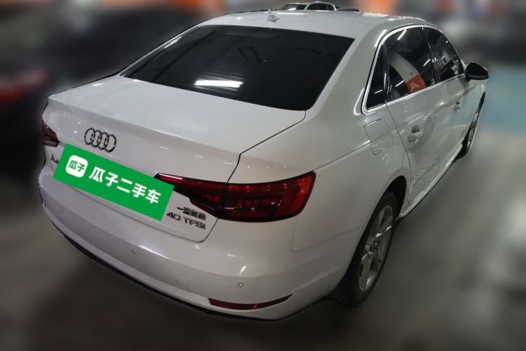 Used Audi A4L 2017 Plus 40 TFSI Ambition Model
