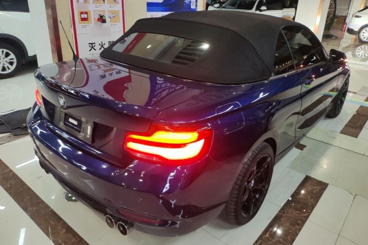 Used BMW 2 Series 2018 220i Convertible Coupe Sports Design Package Rear Right 45 Deg