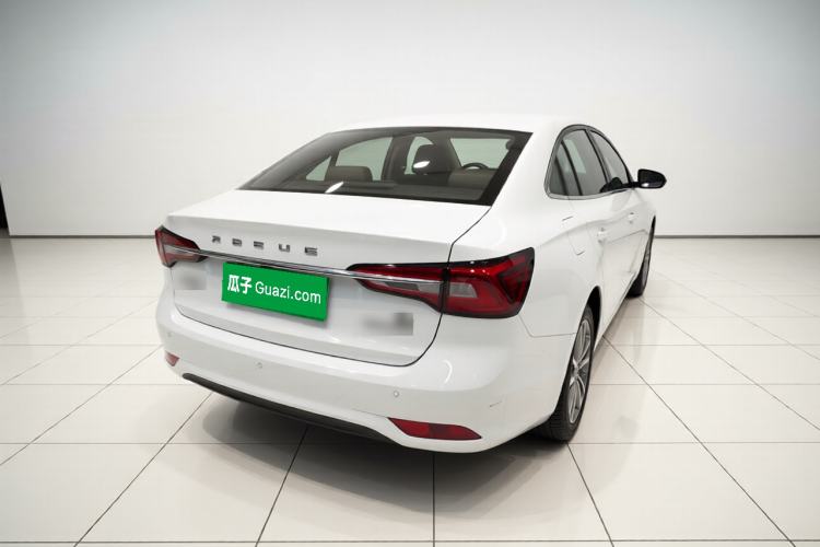 Used Roewe i5 2020 1.5L Manual 4G Connect Luxury Edition