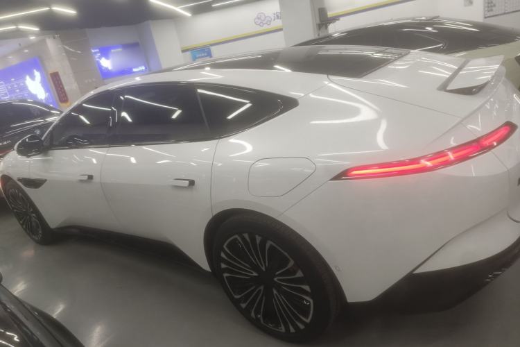 Used Avatr 12 2025 Ultra Extended-Range Edition
