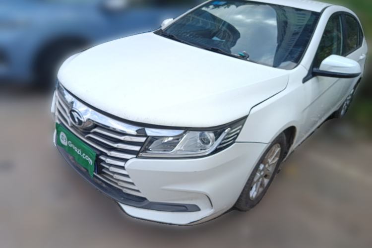 Used Soueast A5 Wing Dance 2019 1.5L Manual Luxury Version China V Standard