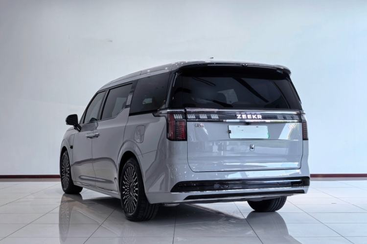 Used Zeekr 009 2024 Six-Seat Executive Version 4WD 108 kWh