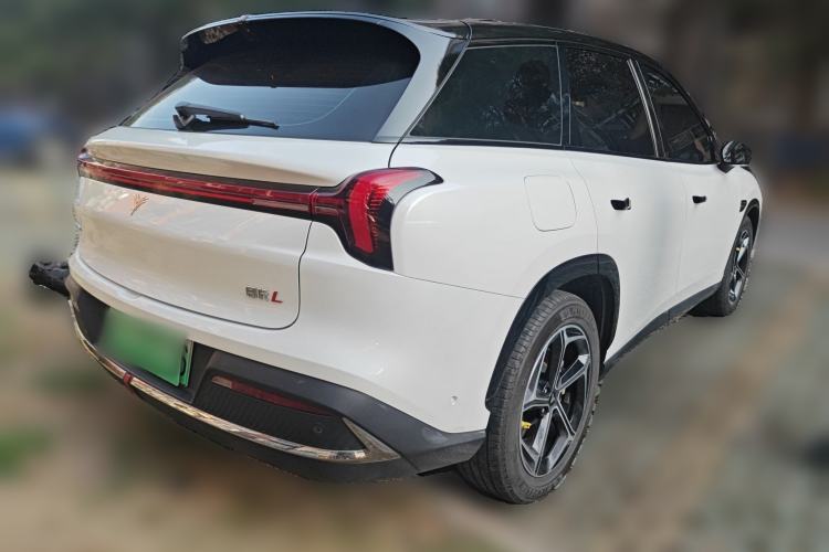 Used NETA L 2024 Extended-Range 310 Flash-Charge Red Edition