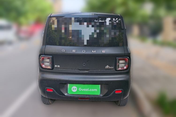 Used Geely Galaxy Panda 2023 Panda Mini 200km Endurance Bear
