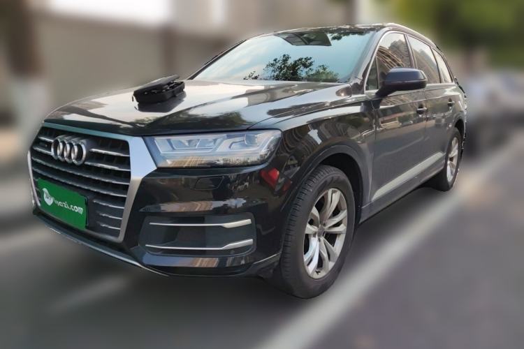 Used Audi Q7 2018 40 TFSI Comfort Model