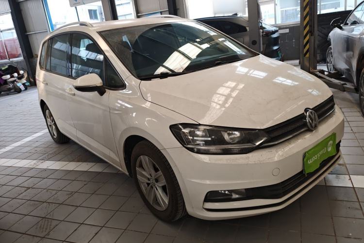 Used Volkswagen Touran 2016 Touran L 280TSI DSG Style Edition
