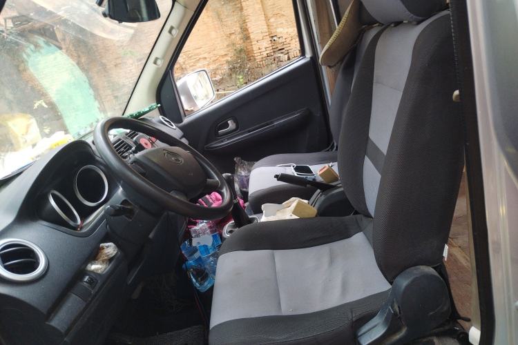 Used CHANGAN KAICHENG Ruixing M60 2019 1.5L Base Model China V Emission Standard 7-Seater 4G15S Left Front Seat