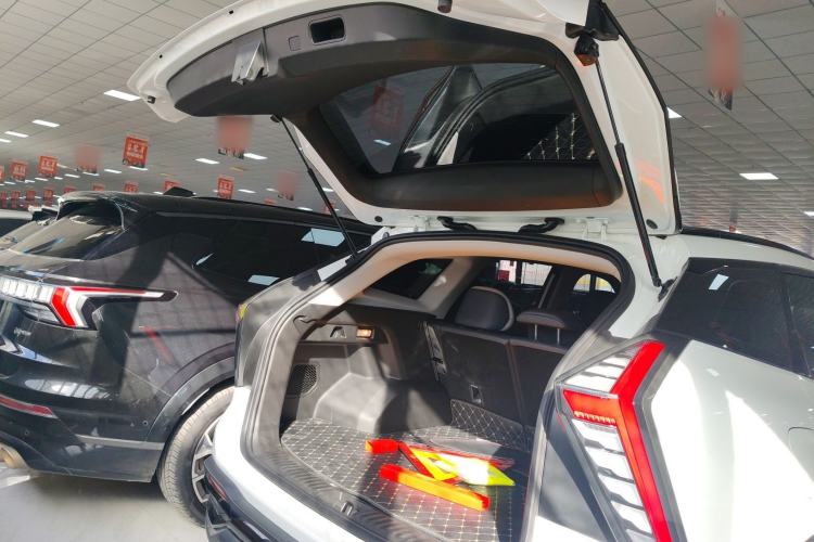 Used Geely Auto FX11 2023 1.5TD DCT Glory Edition