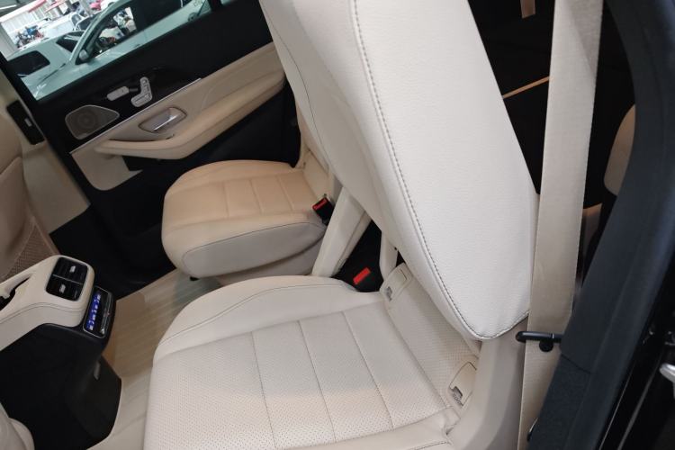 Used Mercedes-Benz GLS-Class 2023 GLS 450 6-seater U.S. version
